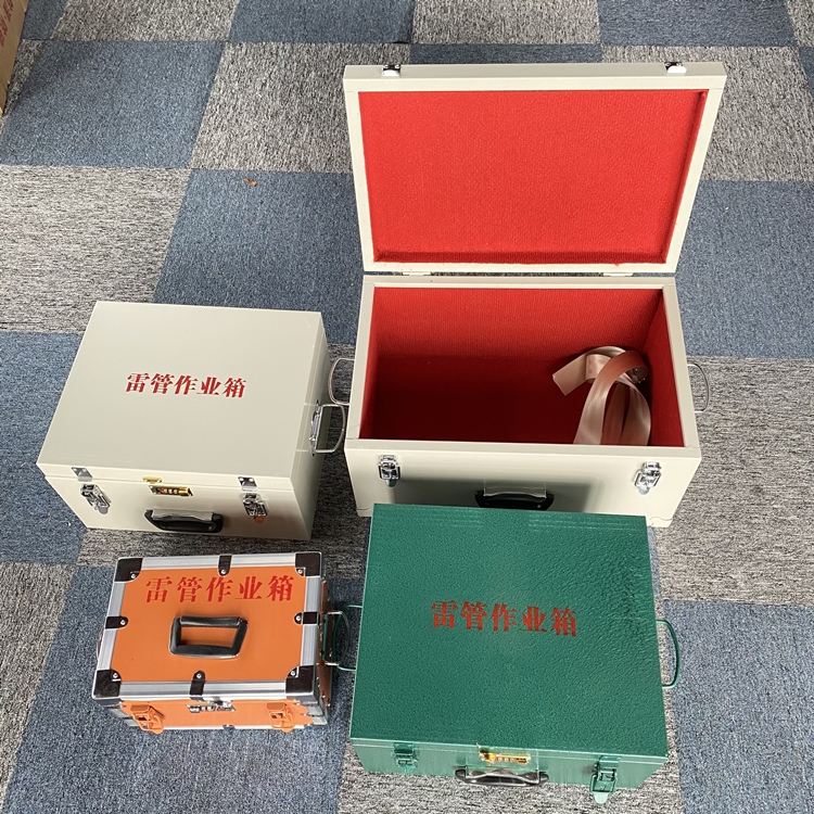 杨陵爆破工程作业箱如何选择？玻璃钢与传统材质的全面对比